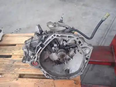 Second-hand car spare part gearbox for renault megane ii berlina 5p 1.5 dci diesel oem iam references 7701700539  