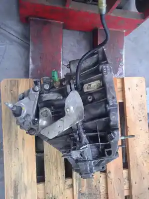 Second-hand car spare part gearbox for renault megane ii berlina 5p 1.5 dci diesel oem iam references 7701700539  