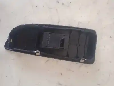 Peça sobressalente para automóvel em segunda mão botão / interruptor elevador vidro dianteiro direito por bmw serie 1 berlina (e81/e87) 2.0 16v diesel cat referências oem iam 15939870  6970242e01
