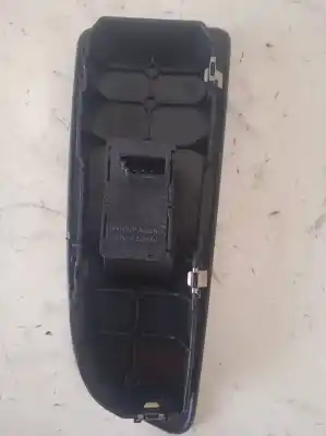 Peça sobressalente para automóvel em segunda mão botão / interruptor elevador vidro dianteiro direito por bmw serie 1 berlina (e81/e87) 2.0 16v diesel cat referências oem iam 15939870  6970242e01