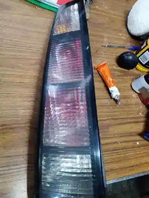 Second-hand car spare part left tailgate light for opel meriva * oem iam references 13196002  