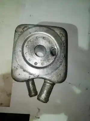 Recambio de automóvil de segunda mano de ENFRIADOR ACEITE MOTOR para SEAT IBIZA (6K1)  referencias OEM IAM 028117021K  