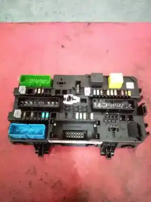 Recambio de automóvil de segunda mano de CAJA RELES / FUSIBLES para OPEL ZAFIRA B DESDE 07/2005 HASTA 09/2014  referencias OEM IAM 13206759  5DK00866952