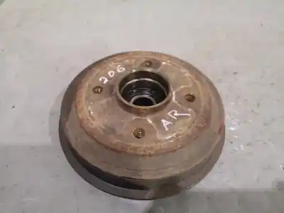 Pièce détachée automobile d'occasion TAMBOUR DE FREIN ARRIERE pour PEUGEOT 206 BERLINA  Références OEM IAM   