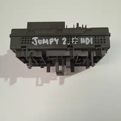 Second-hand car spare part fuse box unit for citroen jumpy * oem iam references 9631527980  