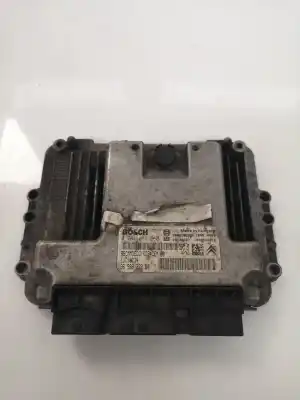 Pièce détachée automobile d'occasion CALCULATEUR MOTEUR ECU pour PEUGEOT 206 BERLINA  Références OEM IAM 0281011560  9659823880