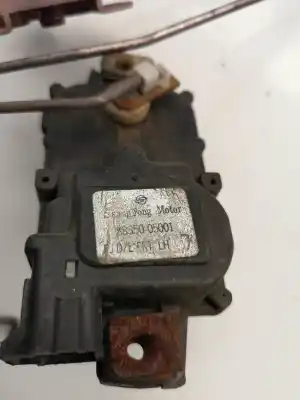 İkinci el araba yedek parçası sol ön kapi kilidi için ssangyong korando * oem iam referansları 8835005001   İkinci el araba yedek parçası sol ön kapi kilidi için ssangyong korando * oem iam referansları 8835005001