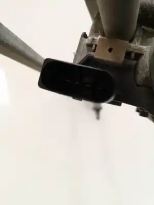 Автозапчастина б/у двигатель передніх склоочисників для audi a6 avant (4f5) * посилання на oem iam 0390241771  4f1955119