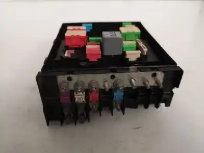 İkinci el araba yedek parçası röle/sigorta kutusu için seat leon sc (5f5) emoción oem iam referansları 3c09712490 0-1718130-1 
