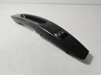 Second-hand car spare part LEFT FRONT POWER WINDOW SWITCH for KIA PICANTO I (SA)  OEM IAM references 40309C  