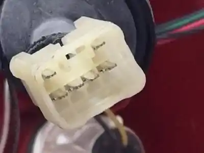 Second-hand car spare part left tailgate light for daewoo tacuma se oem iam references 300526l  