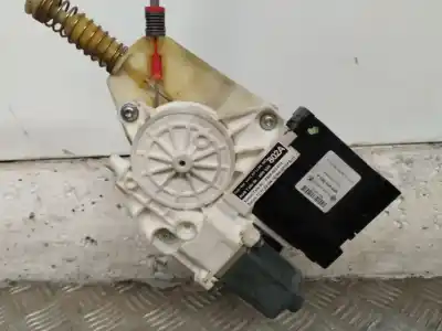 Peça sobressalente para automóvel em segunda mão elevador de vidros dianteiro direito por audi a3 (8p) 2.0 tdi ambition (103kw) referências oem iam 8p0959802a  e006060001b