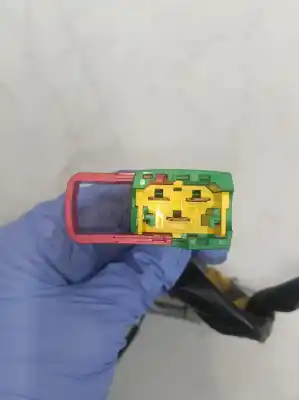 Pezzo di ricambio per auto di seconda mano interruttore di avviamento per citroen c2 c2 riferimenti oem iam 9652781780  