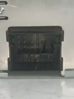 Second-hand car spare part audio system / radio cd for ford transit mod. 2000 combi ft 280 2.0 corto oem iam references v198718  