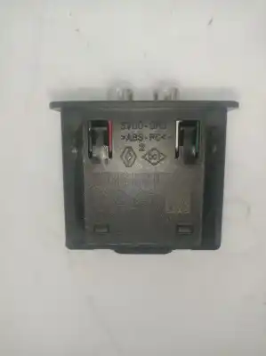 Pièce détachée automobile d'occasion module électronique pour renault scenic iii dynamique références oem iam 280230005r  