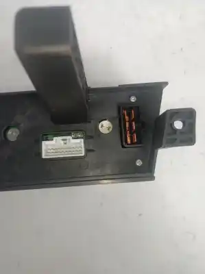 Pezzo di ricambio per auto di seconda mano controllo riscaldamento / aria condizionata per ssangyong kyron 200 xdi limited riferimenti oem iam 68700-09031  
