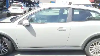 Автозапчастина б/у передні ліві двері для volvo c30 (533) 2.0 d посилання на oem iam 
