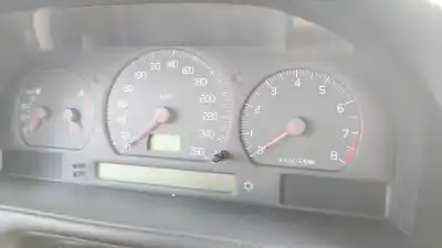 Автозапчасти б/у счетчик километров часы за volvo c70 cabriolet 2.3 turbo cat ссылки oem iam 
