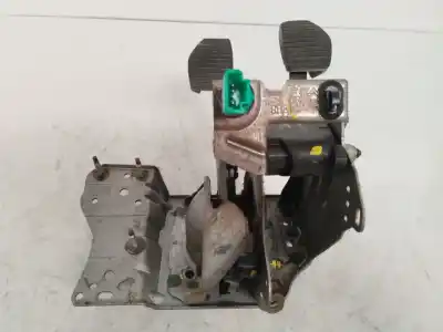 Peça sobressalente para automóvel em segunda mão conjunto completo de pedais por citroen c3 1.4 16v 88 cv / 65 kw referências oem iam 1308  