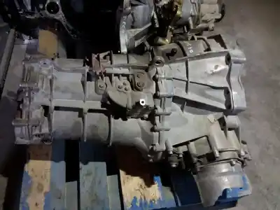 Pezzo di ricambio per auto di seconda mano Riduttore per AUDI A4 BER. (B8) S line Sportpaket / plus Riferimenti OEM IAM JJG06012  