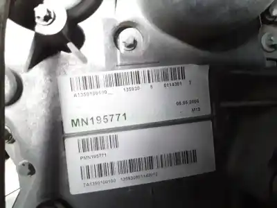 Pezzo di ricambio per auto di seconda mano motore completo per mitsubishi colt cz3 berl. 5 (z30a) 4a90 riferimenti oem iam 4a90  