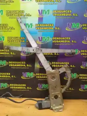 Peça sobressalente para automóvel em segunda mão Elevador De Vidros Dianteiro Direito por LAND ROVER DISCOVERY (SALLJG/LJ) * Referências OEM IAM 0130821084  