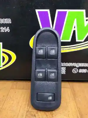 Tweedehands auto-onderdeel Linker Voorruit Schakelaar voor DACIA DUSTER II * OEM IAM-referenties   