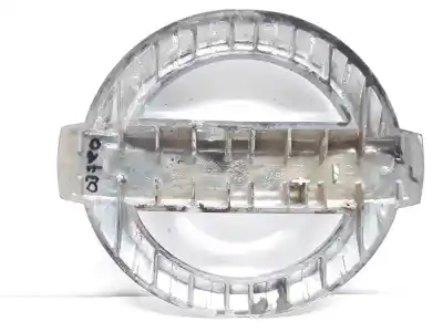 Автозапчастина б/у передня решіта для nissan primera berlina (p12) acenta посилання на oem iam 65890au300  