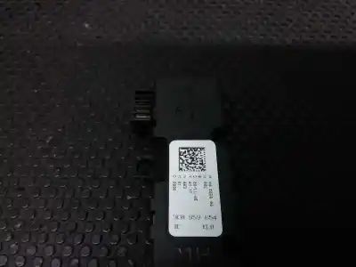 Автозапчастина б/у датчик для VOLKSWAGEN PASSAT VOLKSWAGEN Посилання на OEM IAM 3C0959654  
