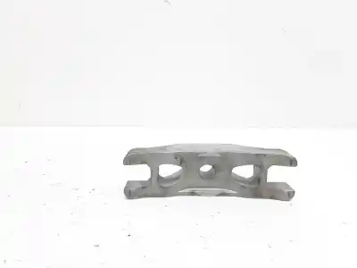 Pezzo di ricambio per auto di seconda mano Supporto Pompa Iniezione per VOLKSWAGEN GOLF VI (5K1) GOLF VI Riferimenti OEM IAM 03L216V300EHH  
