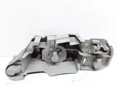 Second-hand car spare part lampholder for toyota corolla verso (e12) 1.8 linea sol oem iam references   