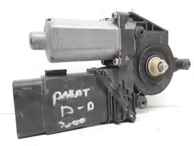 Pezzo di ricambio per auto di seconda mano motore alzacristalli anteriore destro per volkswagen passat variant (cb5) passat variant riferimenti oem iam 0130821694   Pezzo di ricambio per auto di seconda mano motore alzacristalli anteriore destro per volkswagen passat variant (cb5) passat variant riferimenti oem iam 0130821694