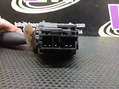 Gebrauchtes Autoersatzteil SAUBERER BEFEHL zum CITROEN BERLINGO  OEM-IAM-Referenzen 33779002  