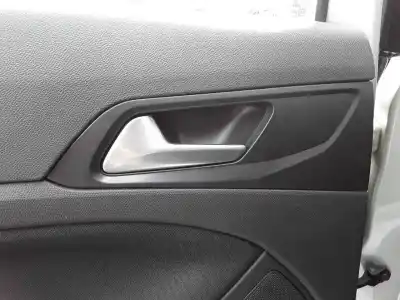 Pièce détachée automobile d'occasion poignée intérieure arrière gauche pour peugeot 308 sw bh01 références oem iam 98201553w