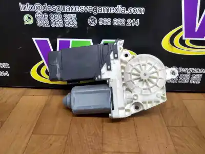 Автозапчастина б/у двигатель переднього правого скла для SEAT LEON SEAT Посилання на OEM IAM 9776105415301  