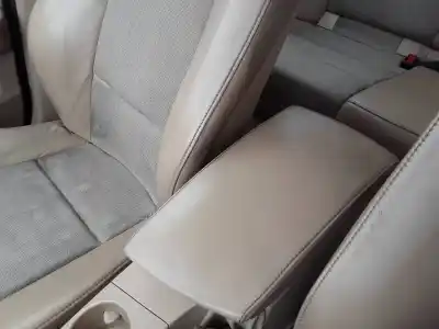 Pezzo di ricambio per auto di seconda mano bracciolo centrale per bmw x3 (e83) 2.0 sd riferimenti oem iam 3420436  