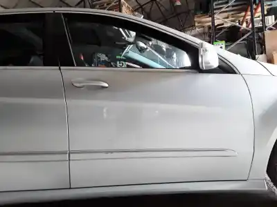 Second-hand car spare part front right door for clase c clase r w251 320 cdi l 251.122 oem iam references 