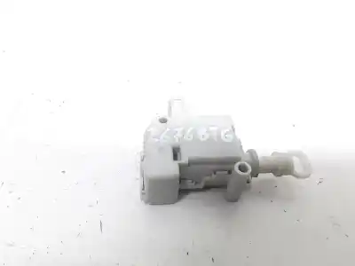 Автозапчастина б/у централізований двигун зкриття ворот для seat toledo ii (1m2) 1.6 посилання на oem iam 3b0959781b  