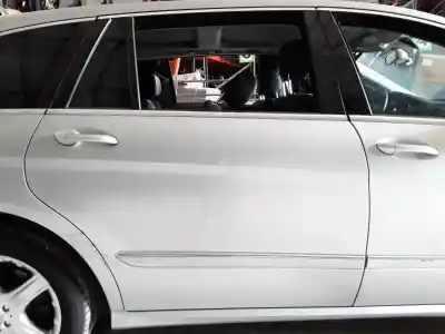 Автозапчастина б/у двері задні праві для clase c clase r w251 320 cdi l 251.122 посилання на oem iam   