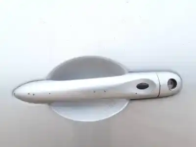 Peça sobressalente para automóvel em segunda mão puxador exterior dianteiro esquerdo por renault clio iv zen referências oem iam 242889