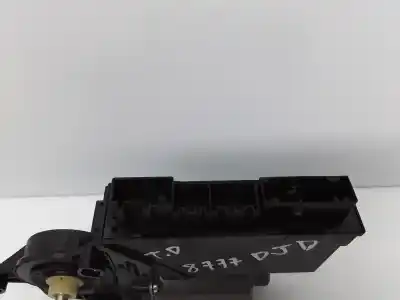 Автозапчастина б/у двигатель заднього правого скла для audi a4 b7 (8ec) 2.0 tdi 16v посилання на oem iam 8e0959802a  