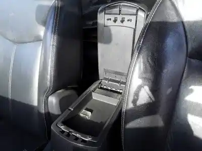 Pezzo di ricambio per auto di seconda mano bracciolo centrale per chrysler sebring berlina 2.0 crd limited riferimenti oem iam   