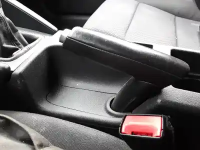 Pezzo di ricambio per auto di seconda mano  per AUDI A3 (8P1)  Riferimenti OEM IAM 8P0711303C  