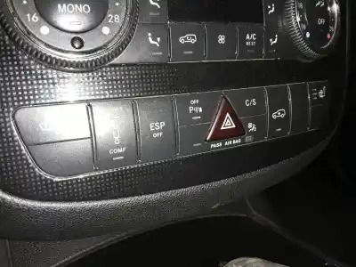 İkinci el araba yedek parçası çok Fonksiyonlu Kontrol için CLASE C CLASE R W251 320 CDI L 251.122 OEM IAM referansları A2518700610  