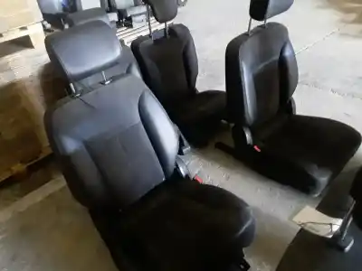 Second-hand car spare part complete seat set for clase c clase r w251 320 cdi l 251.122 oem iam references   