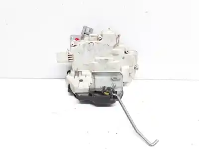 Автозапчастина б/у замок дверей заднього лівого для audi a6 avant (4f5) 3.0 tdi quattro посилання на oem iam 4f0839015  