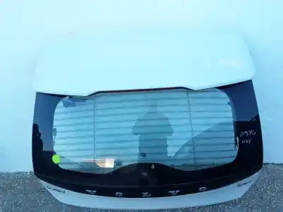 Second-hand car spare part tailgate for volvo v40 fastback (525) d2 oem iam references   