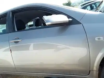 Автозапчастина б/у передні праві двері для nissan primera berlina (p12) acenta посилання на oem iam 80100av631