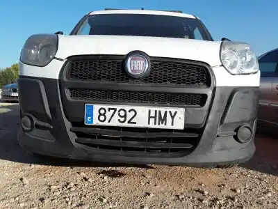 Peça sobressalente para automóvel em segunda mão para choques dianteiro por fiat doblo active referências oem iam 735455570  
