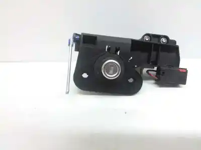 Pezzo di ricambio per auto di seconda mano MOTORE CHIUSURA CANCELLO CENTRALIZZATO per OPEL CORSA C  Riferimenti OEM IAM   